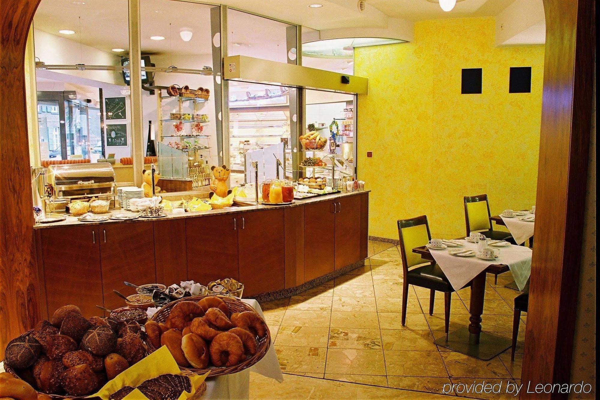 Hotel Garni Geisler โคโลญ ภายนอก รูปภาพ